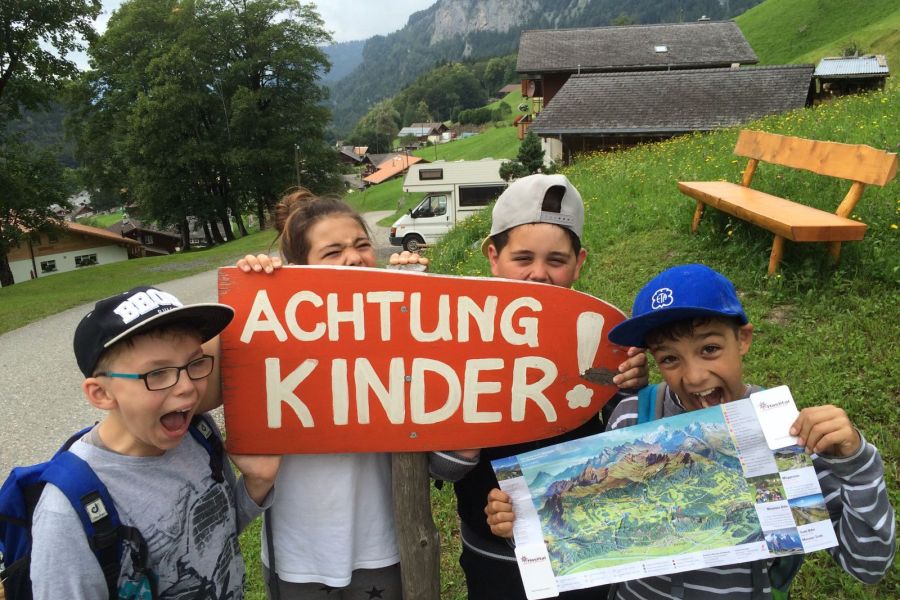 Kinder